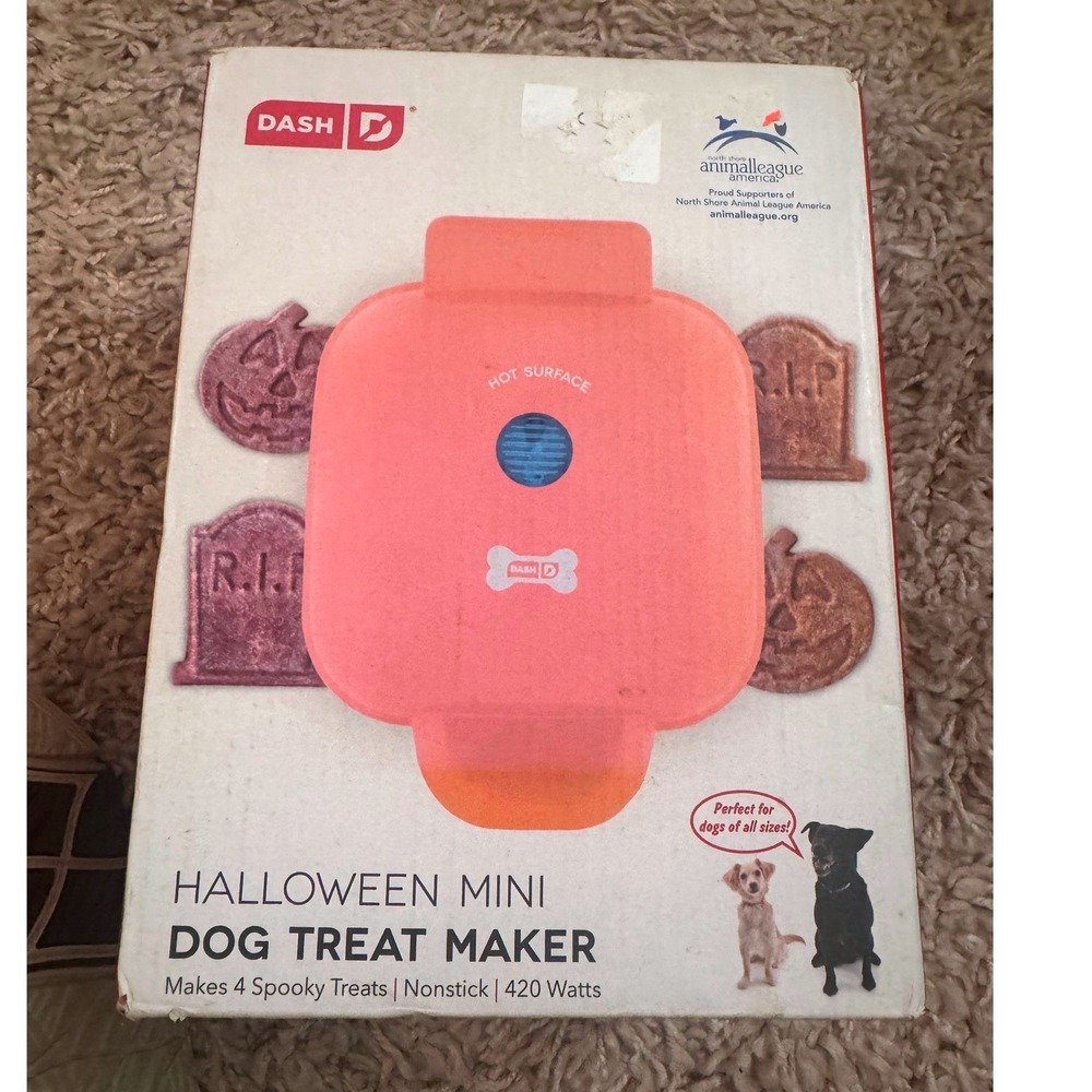 DASH Halloween Mini Dog Treat Maker Healthy Homemade Dog Treats‎